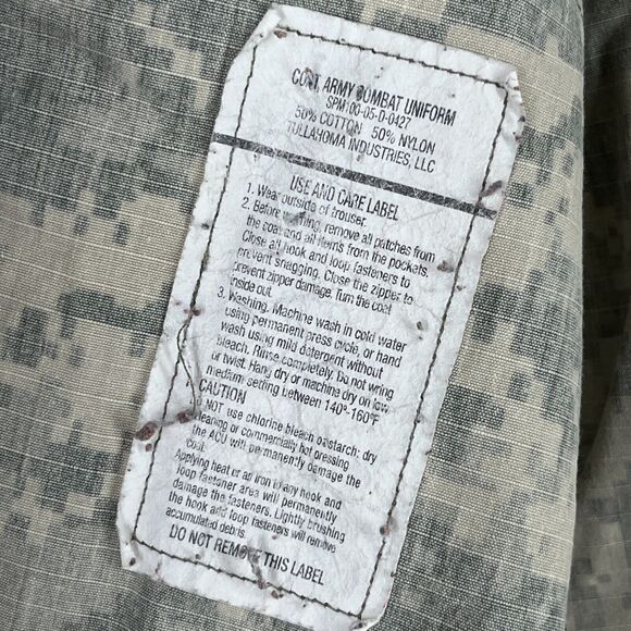 Army Combat Uniform Coat M Long Military Digital UCP Ripstop Vintage 2005 USA - Picture 4 of 8